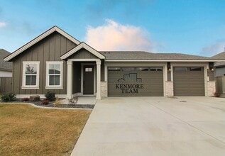 Building Photo - 2759 Ketch Rd