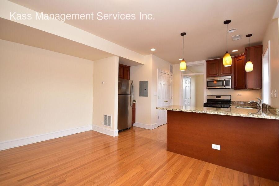 Foto principal - 829 S Euclid Ave