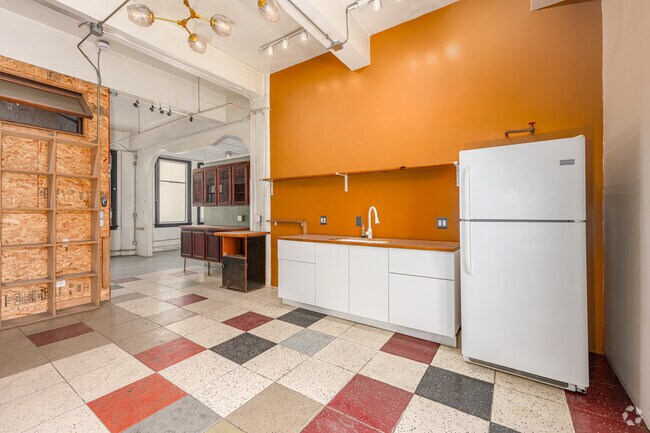 Loft - 1097 pies cuadrados - Cocina - 725-729 S Spring St