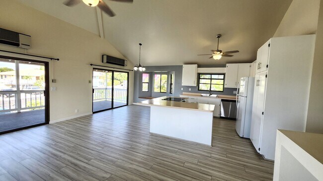 Foto del edificio - White, June K. (Waikoloa)