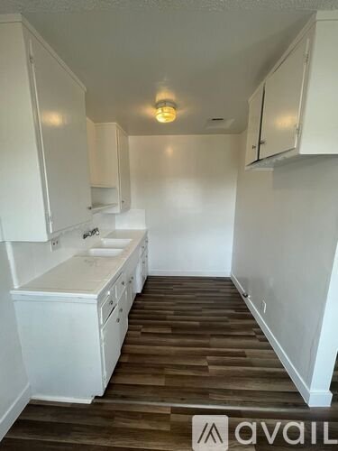 Foto del edificio - 916 W 84th St
