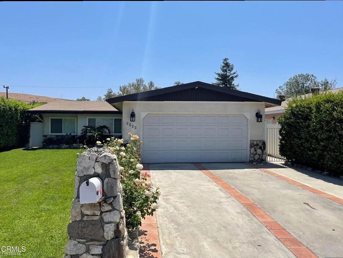 Primary Photo - 3 br, 2 bath House - 4186 Ish Dr
