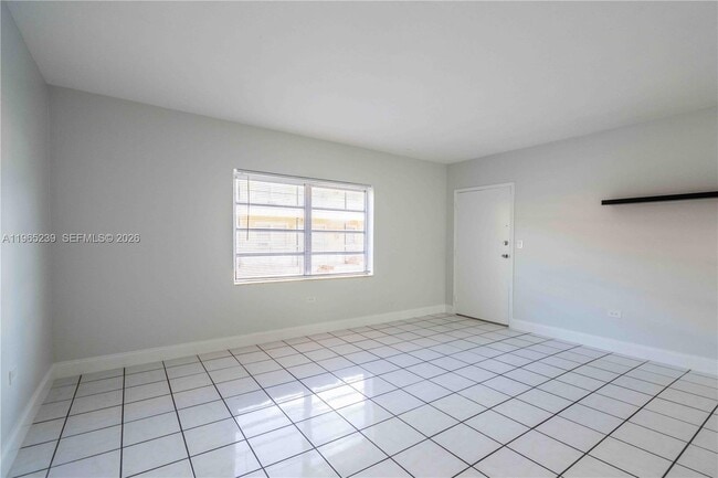 Building Photo - 439 NE 82nd St