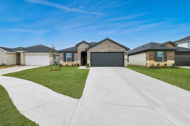 Building Photo - 3822 Zoeys Wy