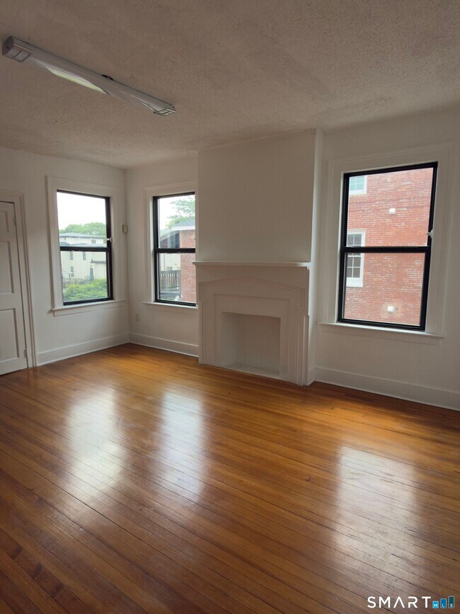 Foto del edificio - 72 Cedar St