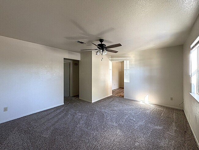 Foto del edificio - 207 Northern Dove Ln