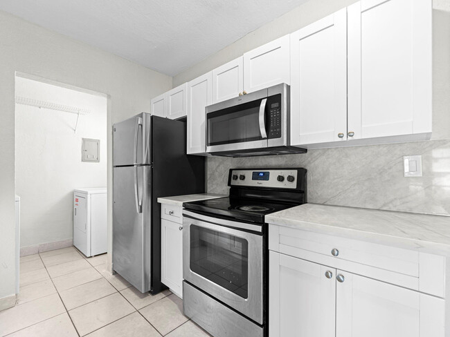 Foto del edificio - 21200 NE 12th Ct