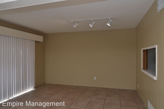 Building Photo - 6 br, 3 bath House - 1711 N. Mountain Ave