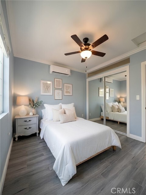 Foto del edificio - 1004 W Hollyvale St