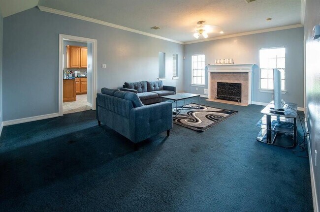 Foto del edificio - 318 Magnolia Grove Ln