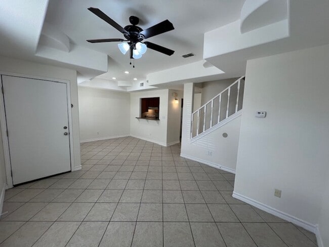 Building Photo - Availability at Ranchway!