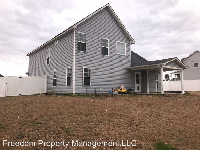 Building Photo - 3 br, 2.5 bath House - 67 Century Dr