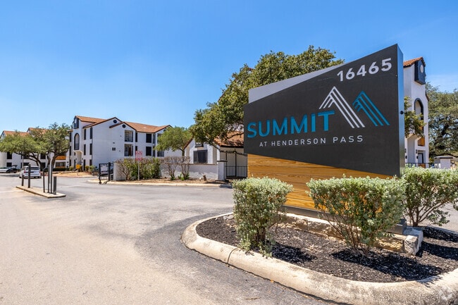 Building Photo - Overlook Townhomes