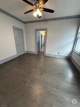 Building Photo - 407 Springdale Ave