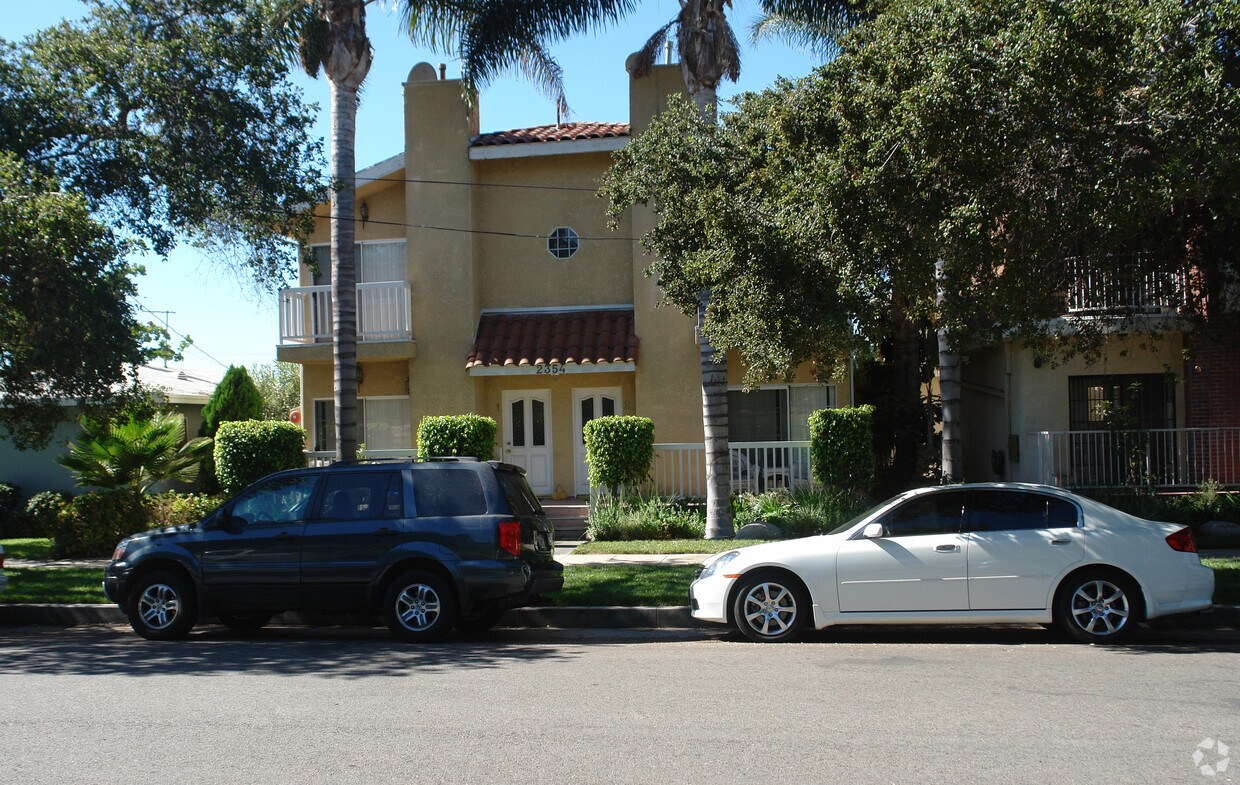 Primary Photo - 2354-2358 Florencita Ave