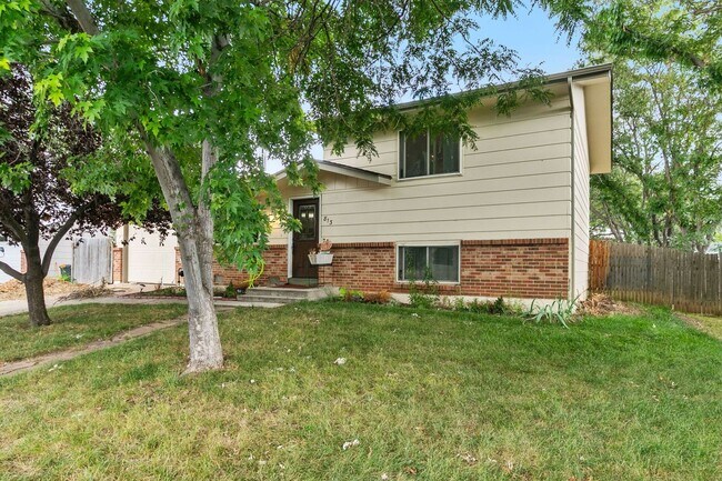 Foto del edificio - Charming 3 Bedroom, 2 Bathroom Home in Windsor!