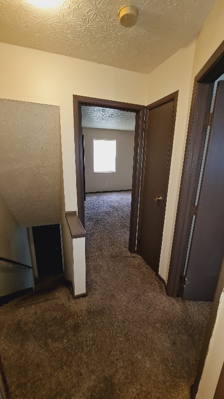 Building Photo - 6177 Laurelwood Ct