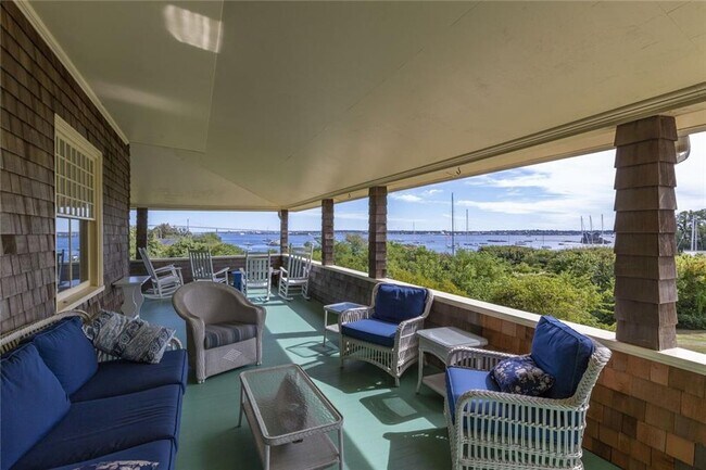 Foto del edificio - 28 Newport St