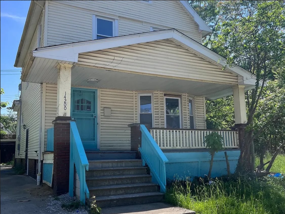 Building Photo - Newly Renovated 3-Bedroom Pet-Friendly Home in East Cleveland