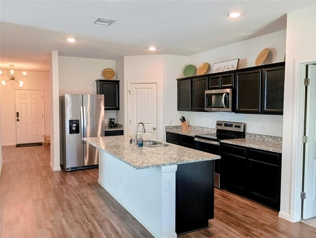 Foto del edificio - 19325 Berringer Dr