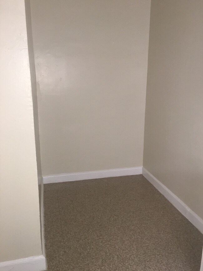 Foto del edificio - 416 S Westlake Ave