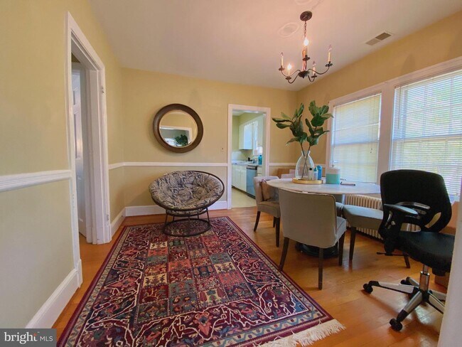 Foto del edificio - 1538 N Danville St