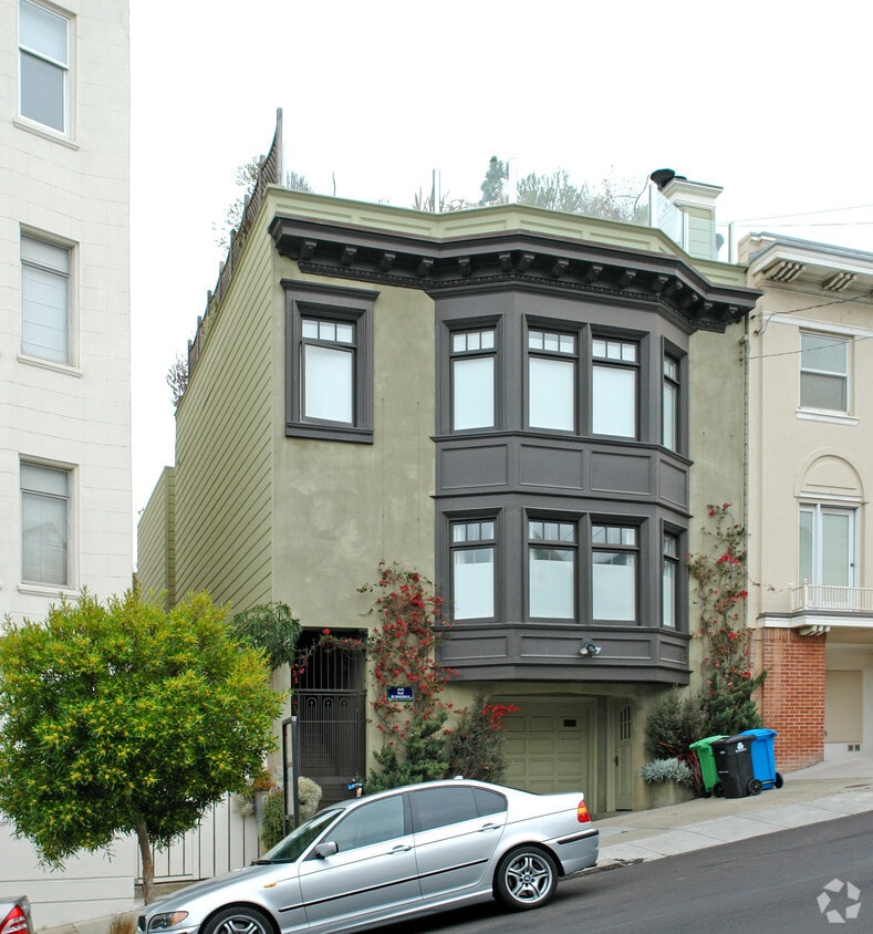 2946 Broderick St, San Francisco, CA 94123 2946 Broderick St San