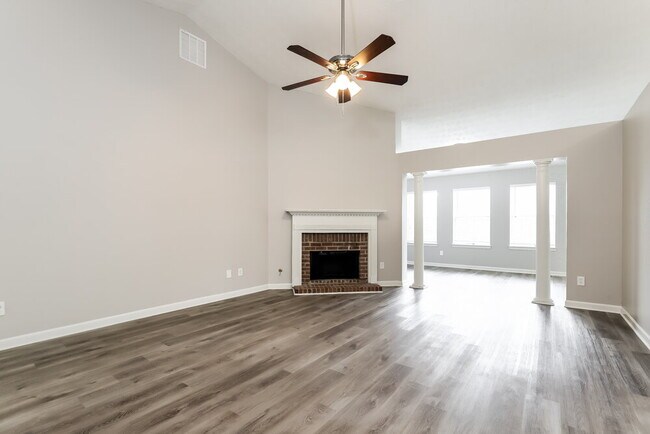 Foto del edificio - 3208 Bradford Pear Dr