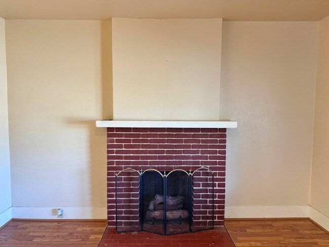 Foto del edificio - 1825-1811 11th St