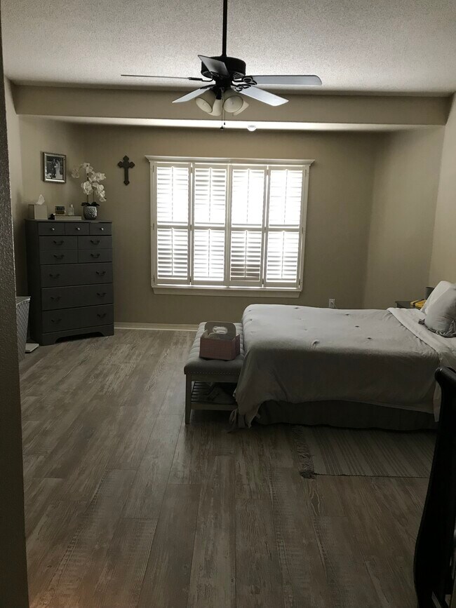 Foto del edificio - 3151 Sunny Prairie Dr