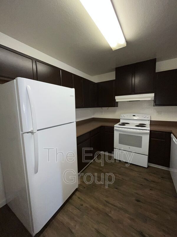 Foto del edificio - 971 East Palm Ave