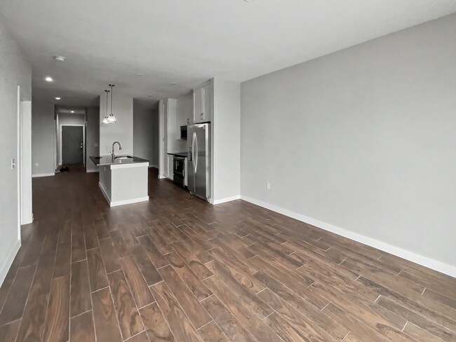 Foto del edificio - Sun Soaked Penthouse in Dallas
