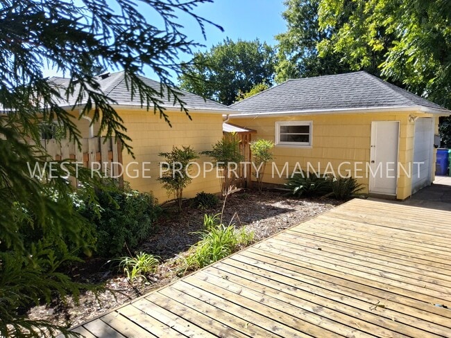 Foto del edificio - 4438 SE Ogden St