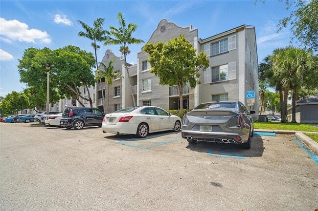 Photo - 11133 SW 8th St Apartment