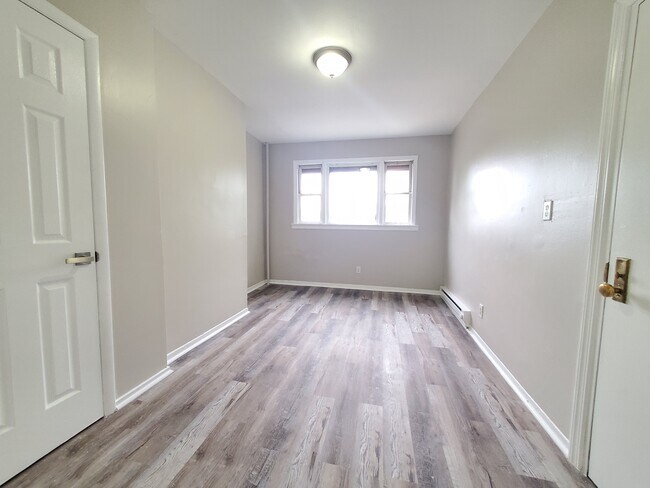 216 Avenida Fairmount 2 - 218 Fairmount Ave