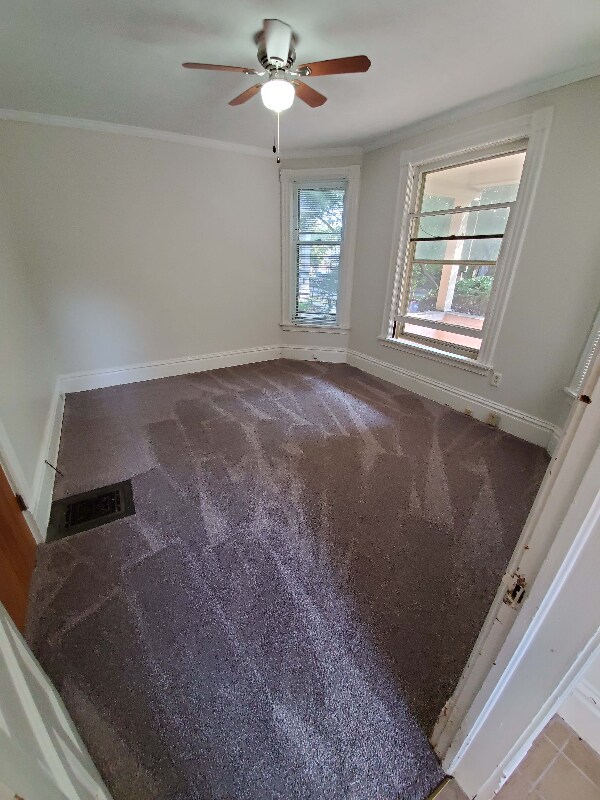 Foto del edificio - 119 Paddock Ave SE