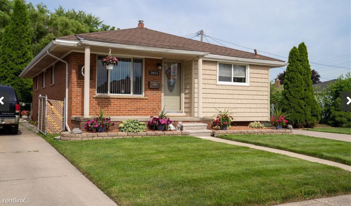 Primary Photo - 3 br, 1 bath House - 3413 Applewood Ave