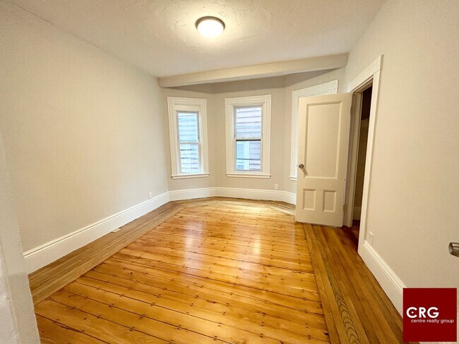 Building Photo - 11-13 Buttonwood St. Unit 1A