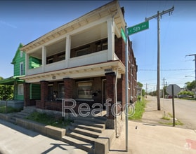 Building Photo - 671 E 5th Ave