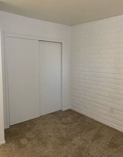 Foto del edificio - 4170 E 32nd St