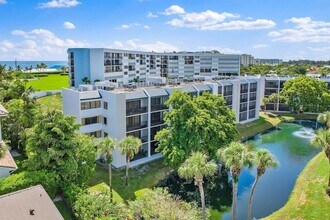 Building Photo - 1605 S US Hwy 1