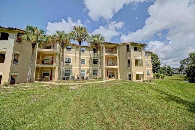 Photo - 3038 Parkway Boulevard Unit 305 Apartment