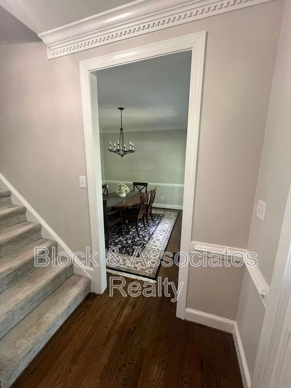 Building Photo - 4408 Omni Place
