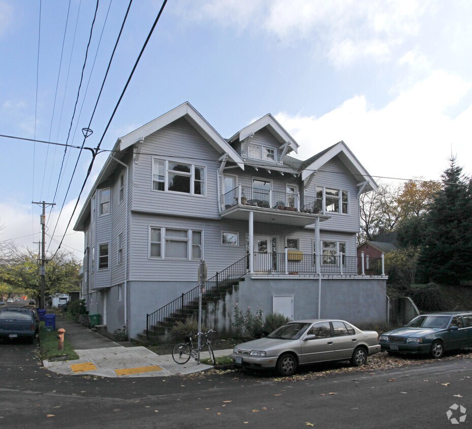 Foto principal - 1304 SE 16th Ave