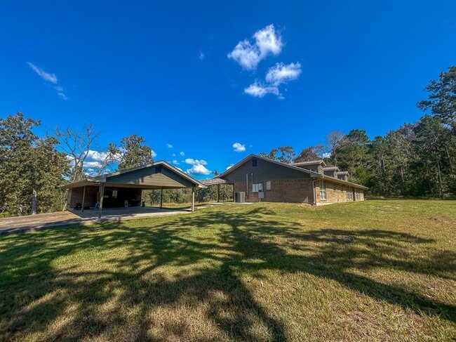 Building Photo - 50 Neiderhoffer Subdivision Rd