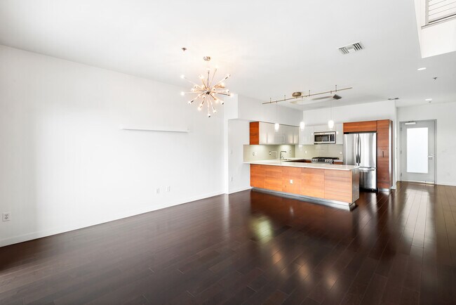 Dining Area - 11500 Tennessee Ave