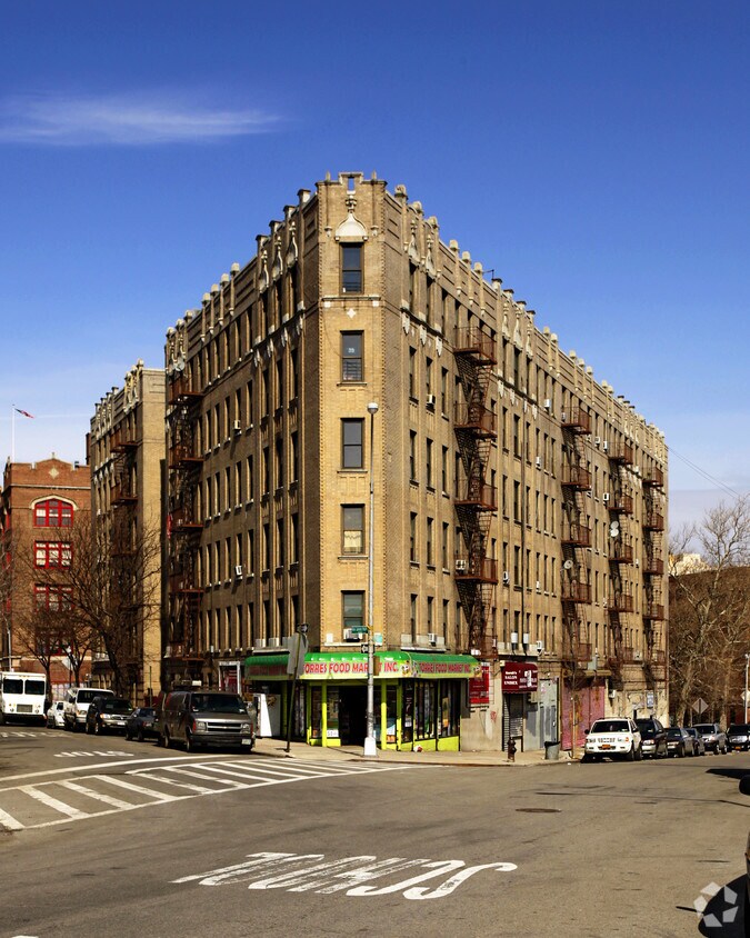 833 - 839 Dawson St - 831-839 Dawson St