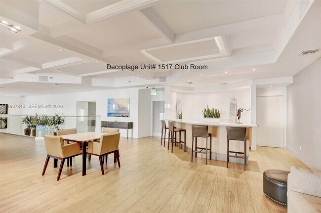 Foto del edificio - 100 Lincoln Rd