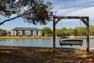 Building Photo - 1003 River Haven Cir