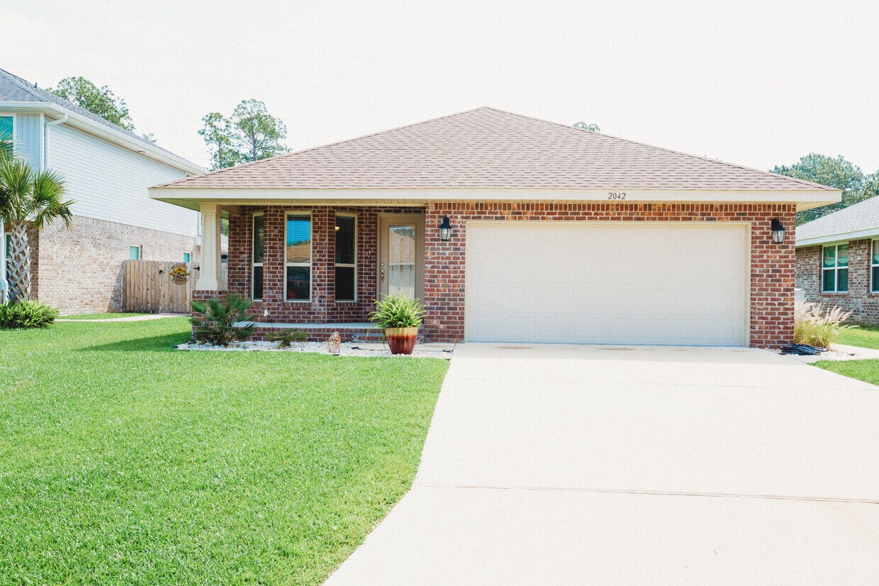2042 Sunset Pine Way, Gulf Breeze, FL 32563 - House Rental in Gulf ...
